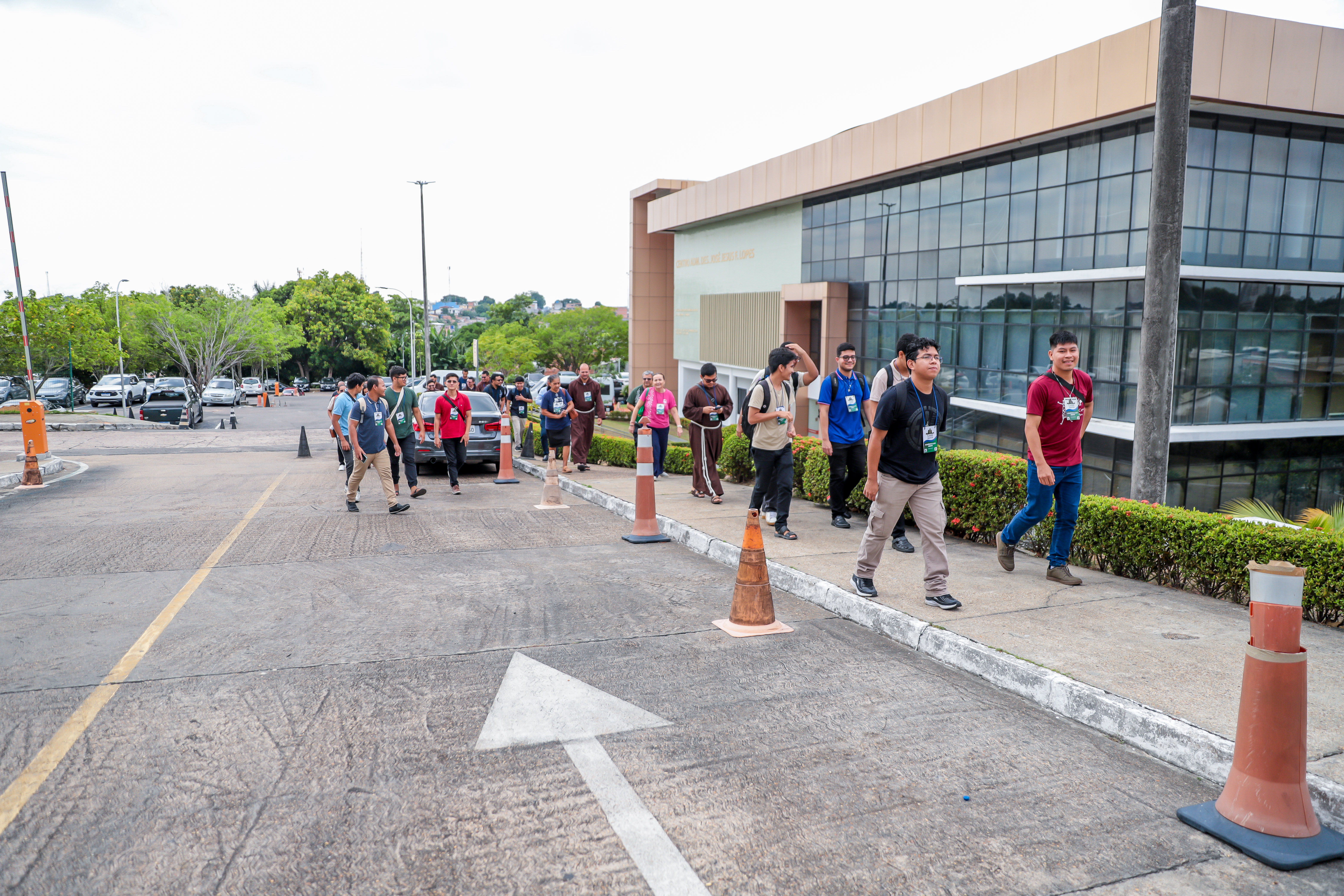 20251112---esmam-realiza-mais-uma-edio-do-projeto-portas-abertas-com-palestra-para-acadmicos-da-universidade-catlica-de-filosofia_54918678122_o