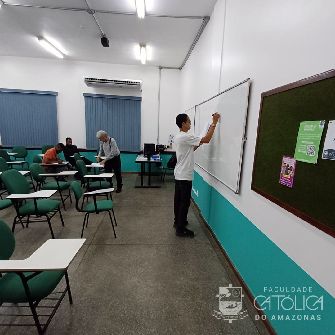 CURSO INICIO CURSO DE PORTUGUES INSTRUMENTAL PARA ESTRANGEIROS_1